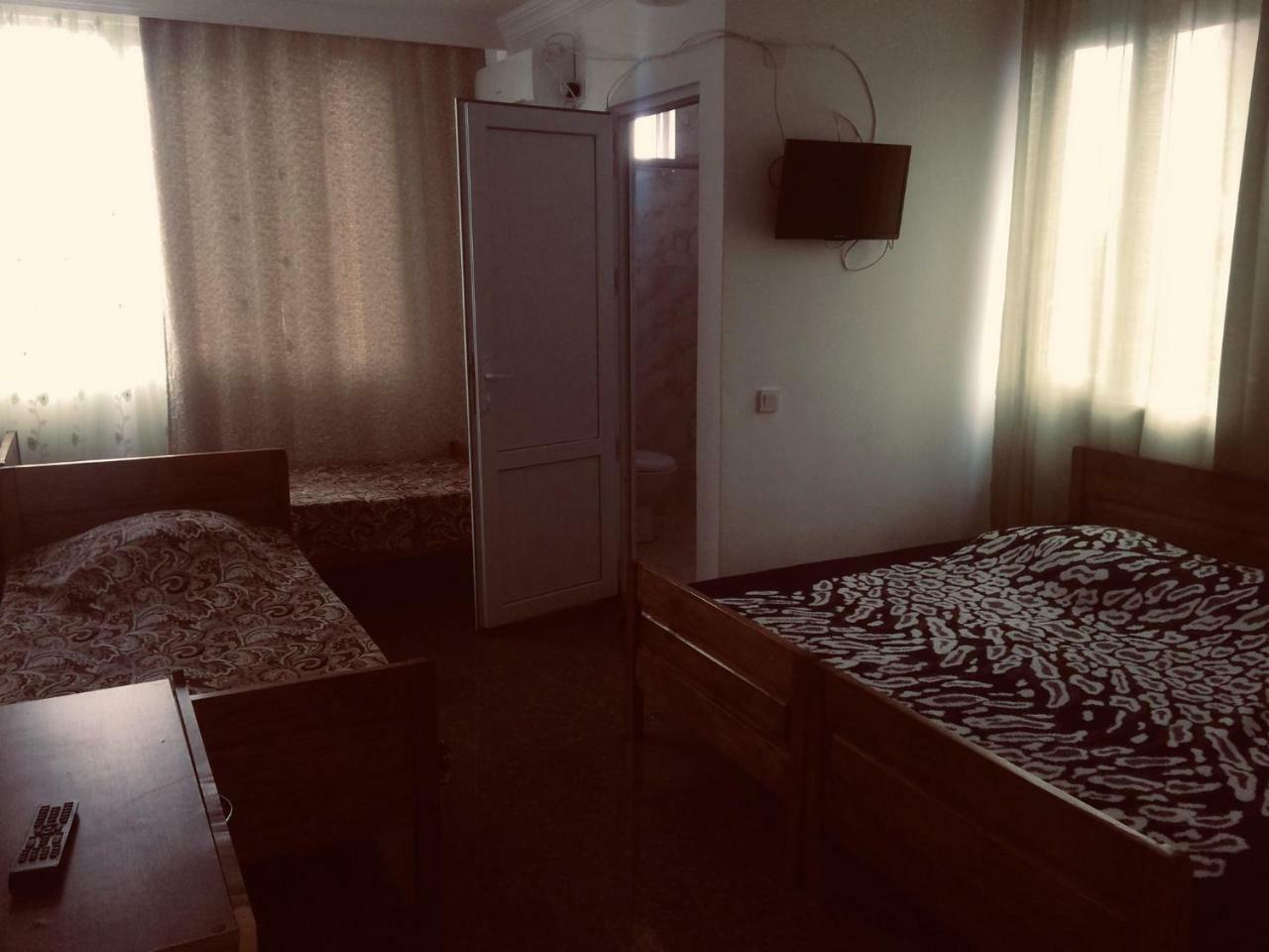 Twins Hotel Kobuleti Exterior foto