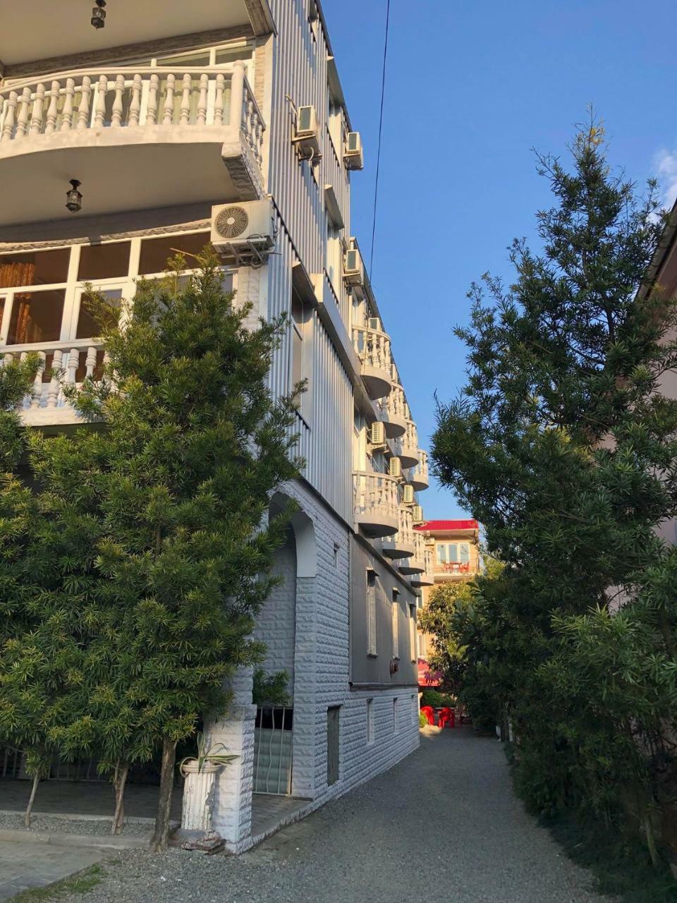 Twins Hotel Kobuleti Exterior foto