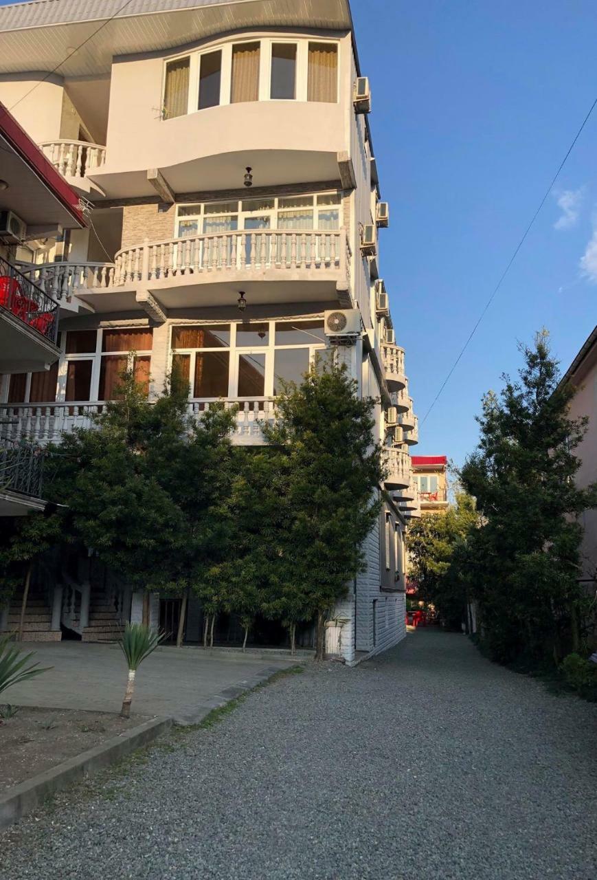 Twins Hotel Kobuleti Exterior foto