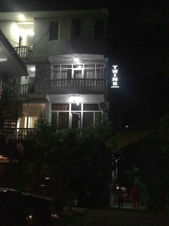 Twins Hotel Kobuleti Exterior foto